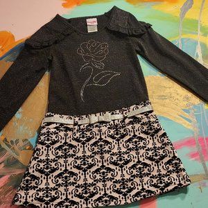 Cute above the knee ,long sleeve.
